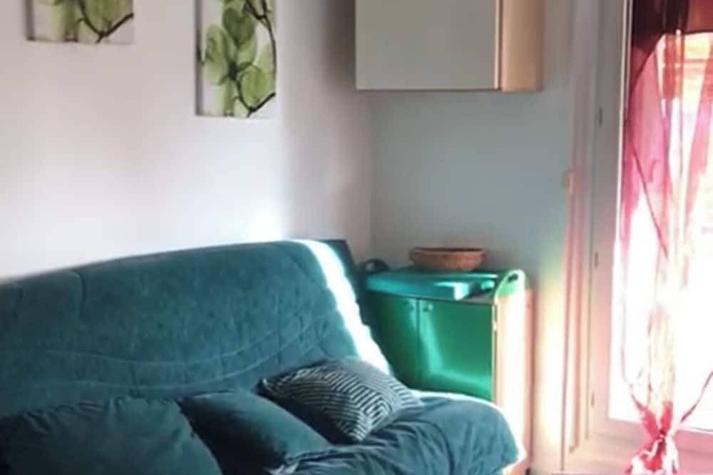 Entire apartment, Appartement Lumineux à 20mm de Paris, Euro Sydney, Bord de Marne in Champigny-sur-Marne, Val-de-Marne