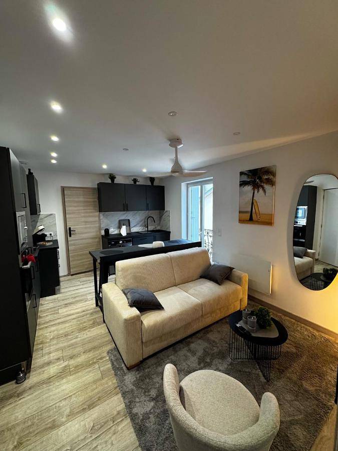 Gîte pour 4 personnes, avec vue et balcon dans Musée Sainte Bernadette Moulin Lacadé Maison Paternelle - 4