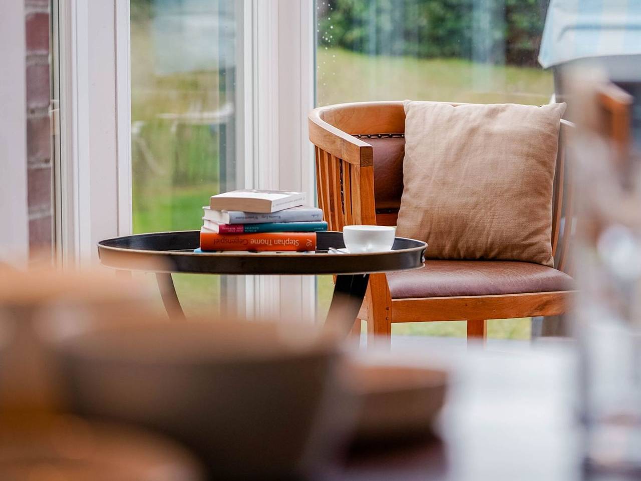 Seaside Lodge Sylt mit Sauna - Sylt ist wertvoller Lebensraum und wohltuender Urlaubsort, ein paradiesisches Refugium, das im Grunde keinen von uns braucht. Wir hingegen, jene, die seit jeher diese Verbindung spüren, wir brauchen die Insel. in Westerland, Sylt (Gemeinde)