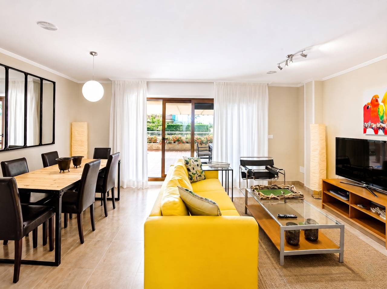 Entire apartment, 2) P3 - Bajo in Isla de la Toja, O Grove