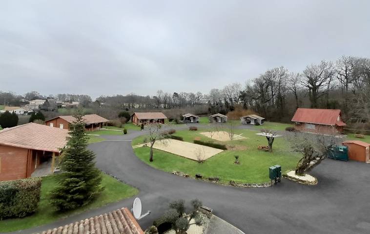 Gîte pour 2 personnes, avec jardin et terrasse dans Clam - 2