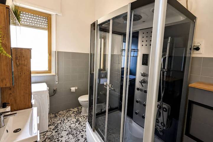Entire apartment, Cinema Apartment • 5 Guests • Near Beach Trapani in Trapani, Trapani Province