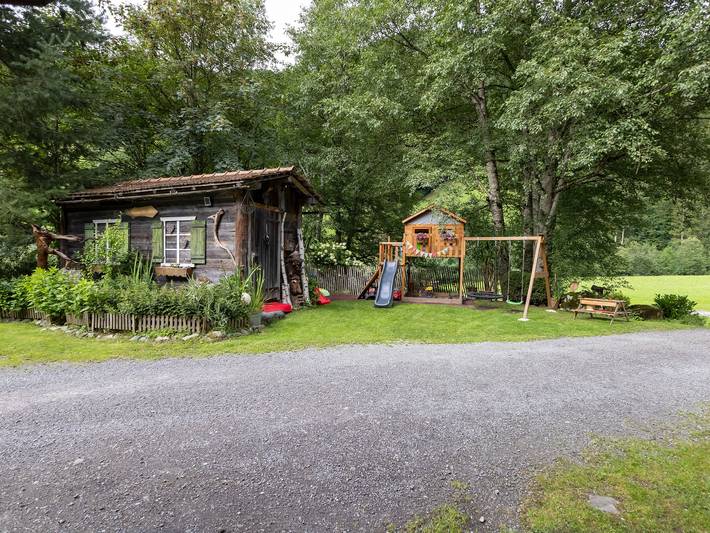 Ferienhaus für 30 Personen, mit Balkon und Terrasse sowie Garten in Schruns-Tschagguns - 2