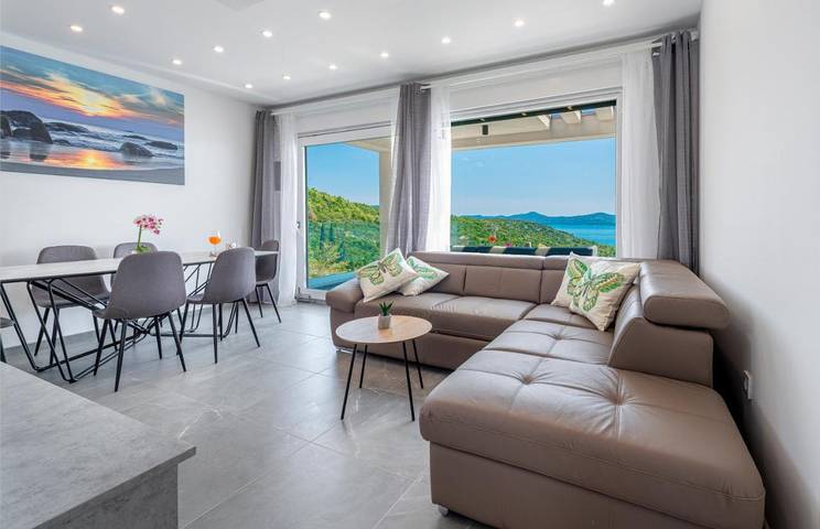 Villa pour 13 personnes, avec balcon ainsi que piscine et vue à Slano - 2