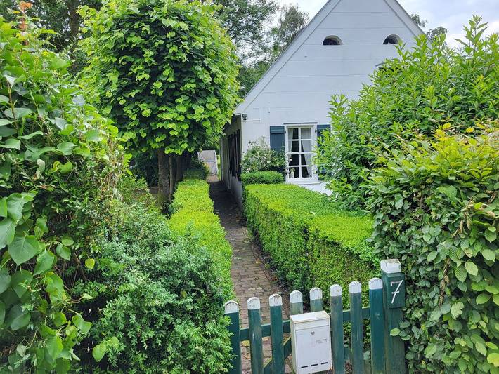 Ferienhaus für 4 Personen, mit Terrasse und Garten in Krummhörn