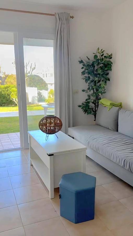 Appartement entier, Bela Blanes in Cala Blanes, Ciutadella