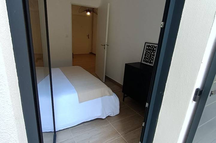 Appartement entier, Appartement neuf,  grand confort, 4 personnes, terrasse en rez de jardin Xl. in Propriano, Arrondissement de Sartène