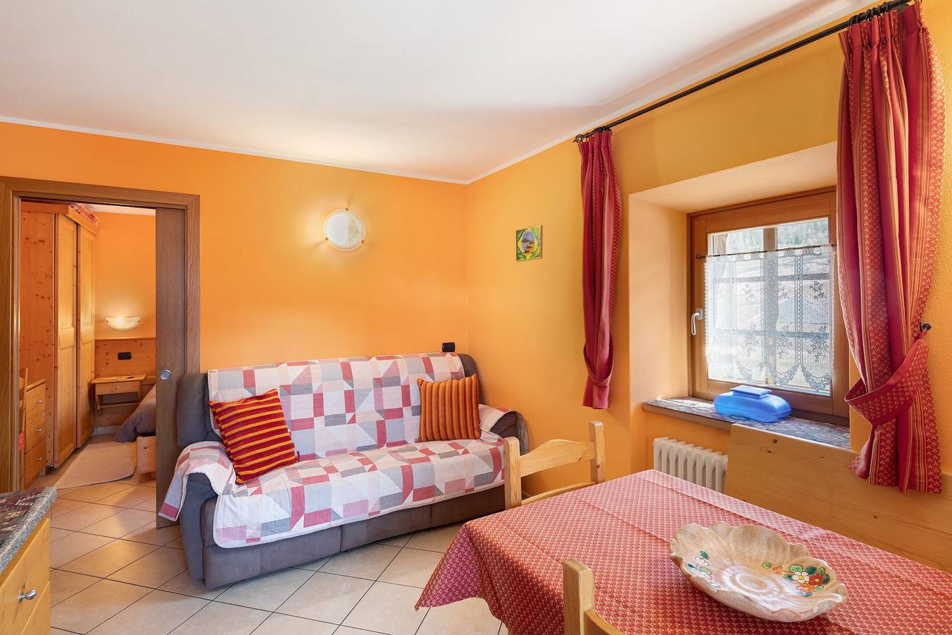 Appartamento 'Lois' con vista montagna, giardino condiviso e Wi-Fi in Livigno, Valtellina