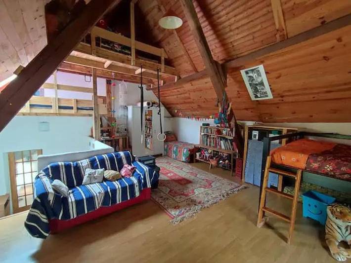 Gîte pour 4 personnes, avec vue ainsi que terrasse et jardin dans Chamblet - 2