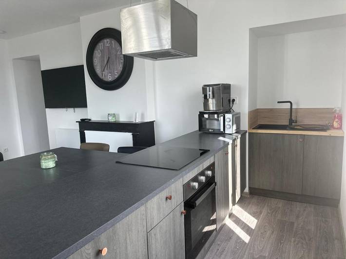 Gîte pour 4 personnes, avec balcon à Andrézieux-Bouthéon - 3