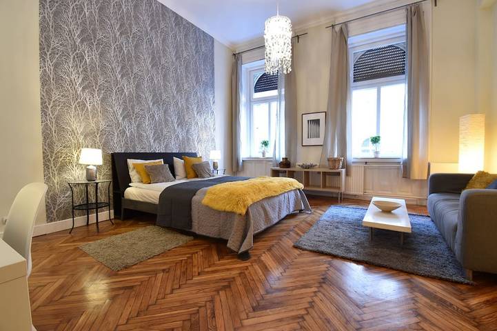 Ganze Wohnung, Trendy 3 Schlafzimmer / 3 Badezimmer Wohnung in Budapest, Danube-Ipoly National Park