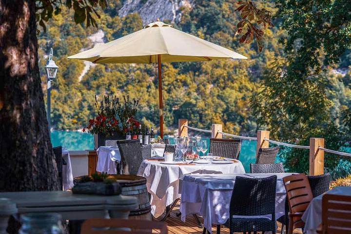 Apartamento para 2 personas, con terraza y vistas en Savoie