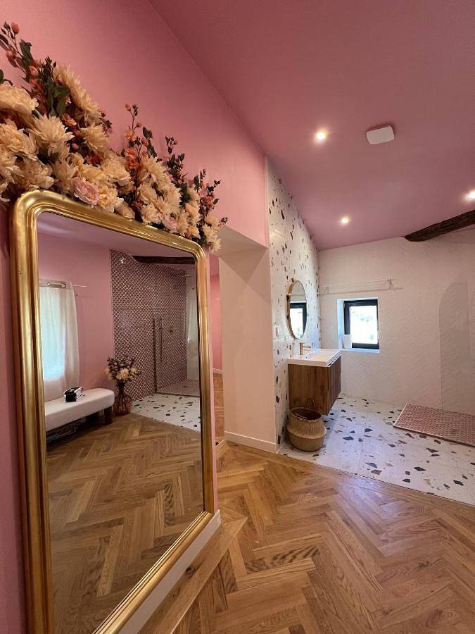 Gîte pour 2 personnes, avec terrasse ainsi que piscine et jardin à Anduze - 4