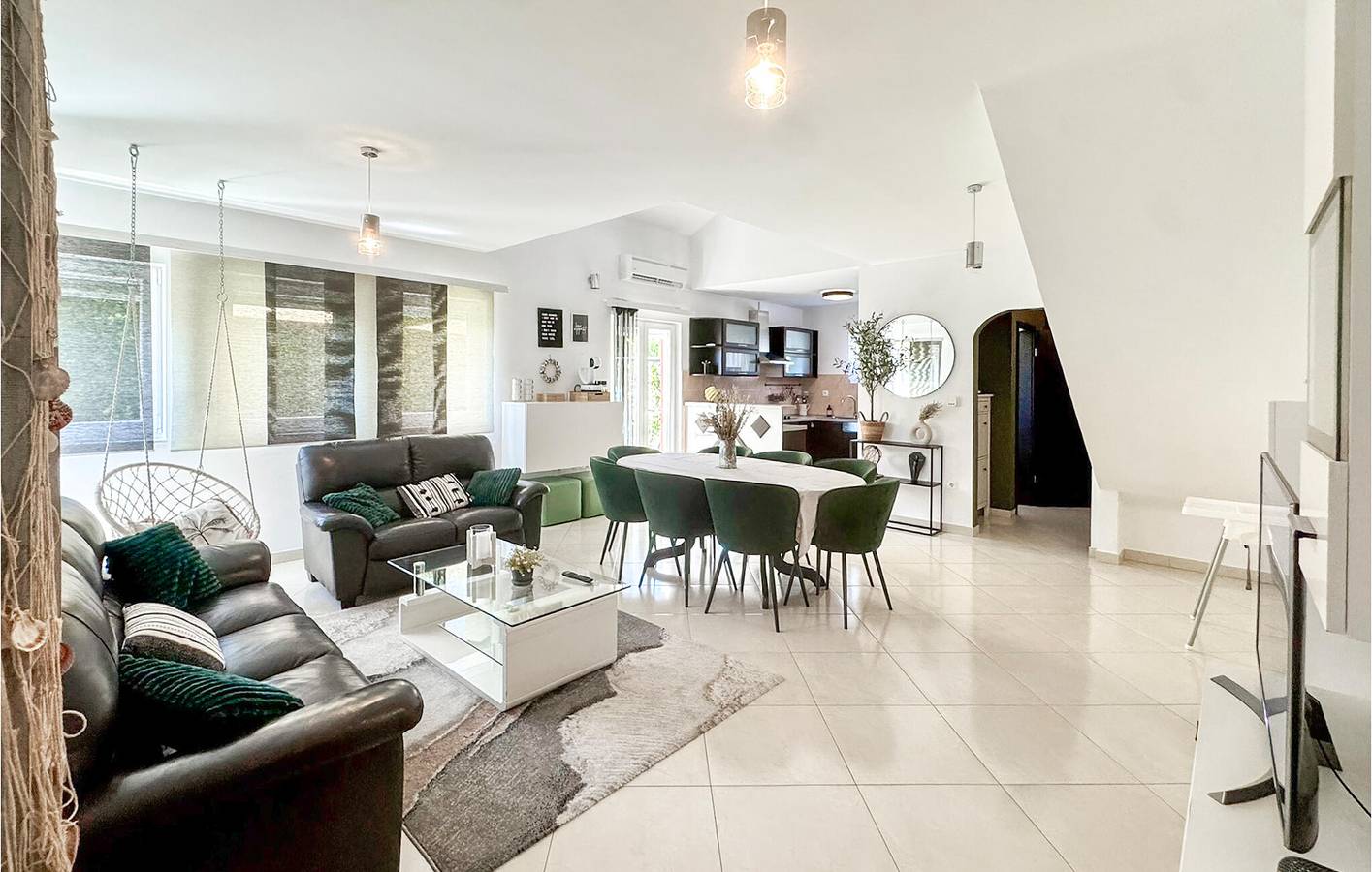 Charmante 2-Zimmer-Wohnung mit Pool in der Nähe von Trilj und dem Fluss Cetina in Dalmatinisches Zagora