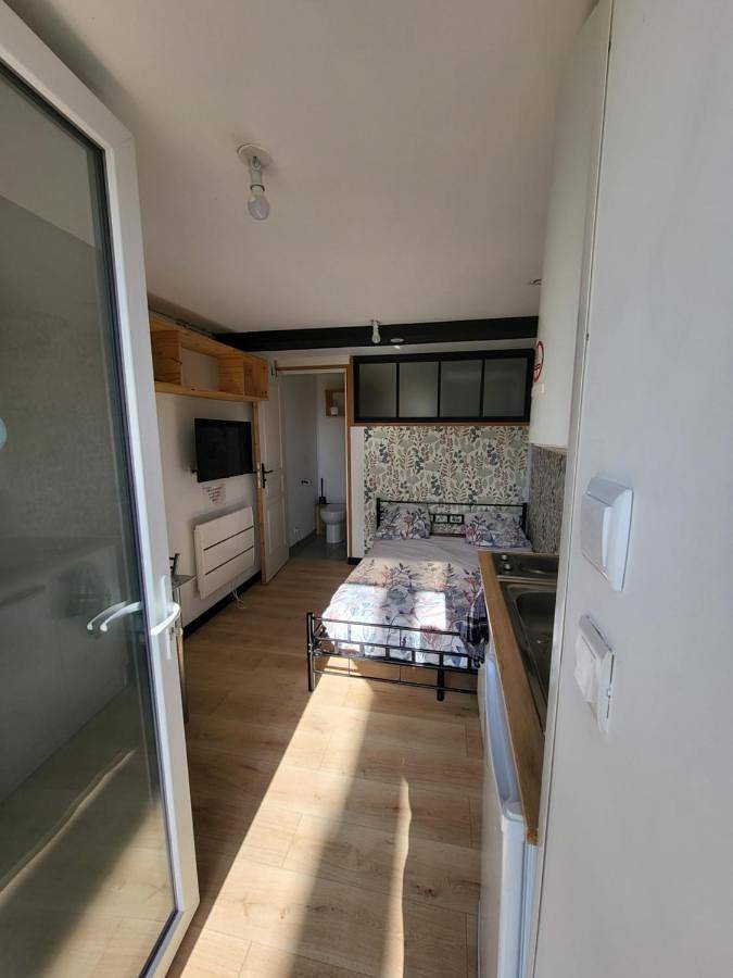 Gîte pour 2 personnes, avec terrasse à La Glacerie - 2