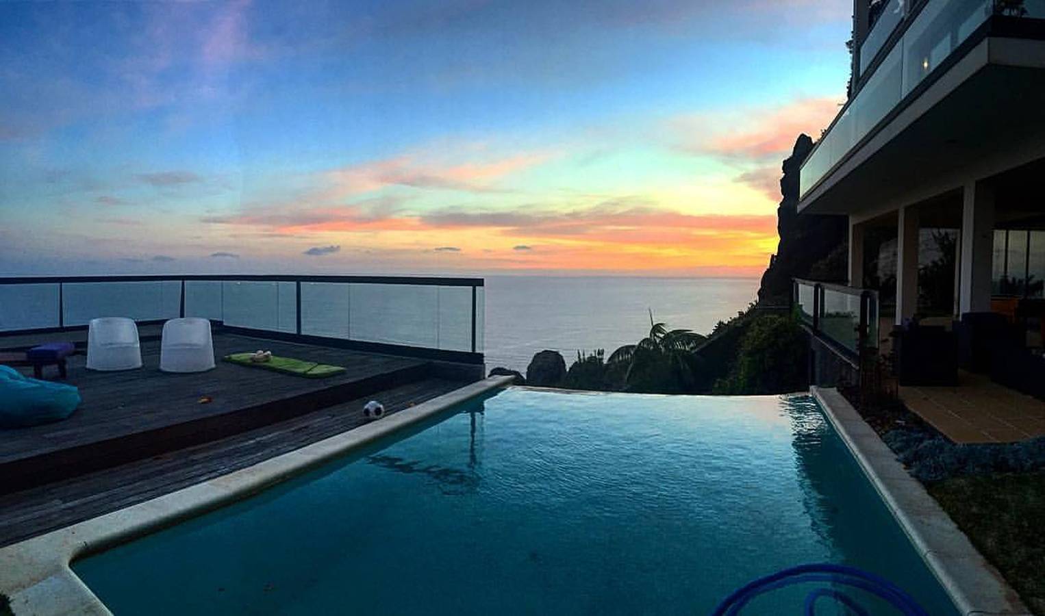 Casa De Férias para 8 Pessoas em Caniço (Santa Cruz), Madeira