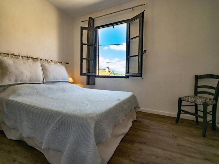 Gîte pour 4 personnes, avec balcon et vue à Vallecalle - 2