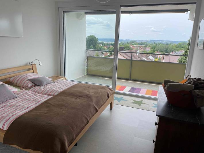 Ganze Wohnung, Ferienwohnung 'Guck Zum Bodensee' mit Seeblick, Balkon und Wi-Fi in Oberuhldingen, Uhldingen-Mühlhofen