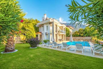 Location de vacances pour 6 personnes, avec balcon et jardin à Fethiye (Muğla)