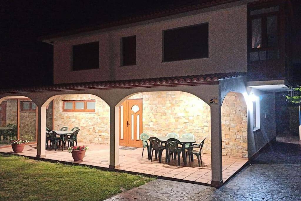 Casa Arealba Casa con piscina muy cerca de las playas de San Xurxo y Doniños in Ferrol, Costa de Galicia