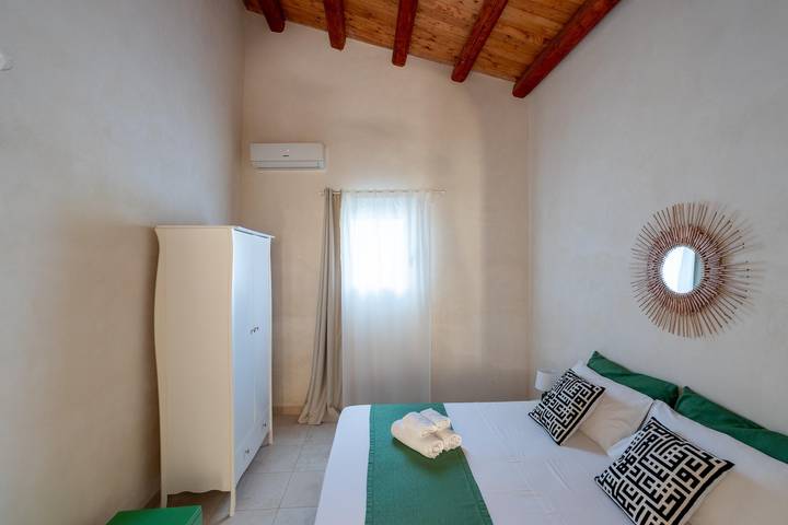 Location de vacances pour 5 personnes, avec piscine et jardin à Noto - 4