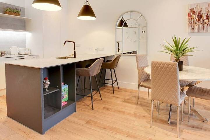 Apartment for 3 people, with pets in Southend-on-Sea