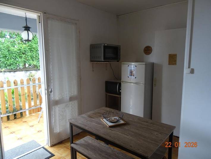 Gîte pour 2 personnes, avec terrasse dans Sainte-Clotilde - 3