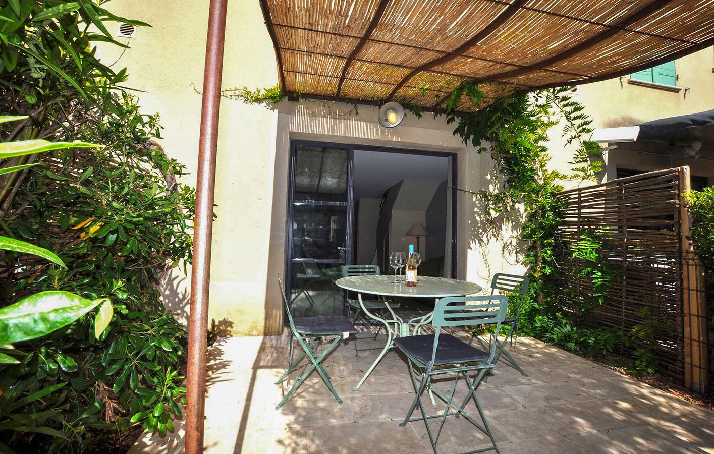Appartement confortable avec WiFi, climatisation, parking - Près du centre ville et de la rivière in Saint-Laurent-de-la-Cabrerisse, Région de Narbonne