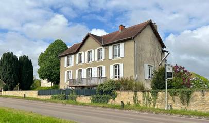 Chambre d’hôte pour 2 personnes, avec vue et jardin, animaux acceptés dans Coulmier-le-Sec
