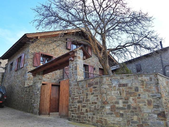 Casa rural para 8 personas, con vistas y jardín en Baixa Cerdanya - 2