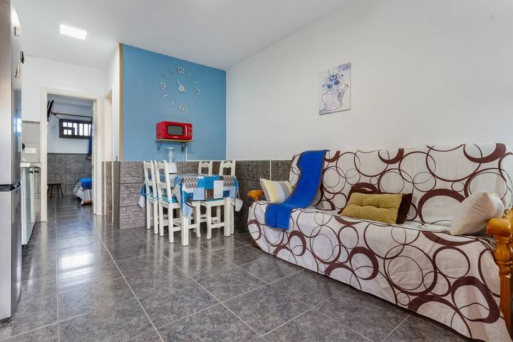 Apartamento entero, Apartamento Vacacional 'Casa Lita' con Piscina Compartida, Terraza Privada y Wi-Fi in Costa de Antigua, Antigua