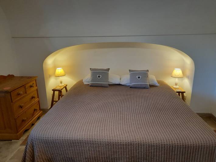 Location de vacances pour 4 personnes, avec terrasse ainsi que piscine et jardin, adapté aux familles à Locorotondo - 3