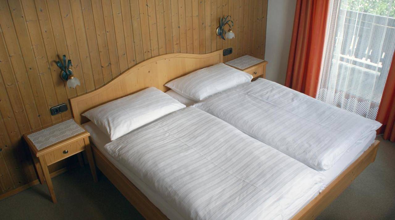 Pension Schierl in Faistenau, Bezirk Salzburg-Umgebung