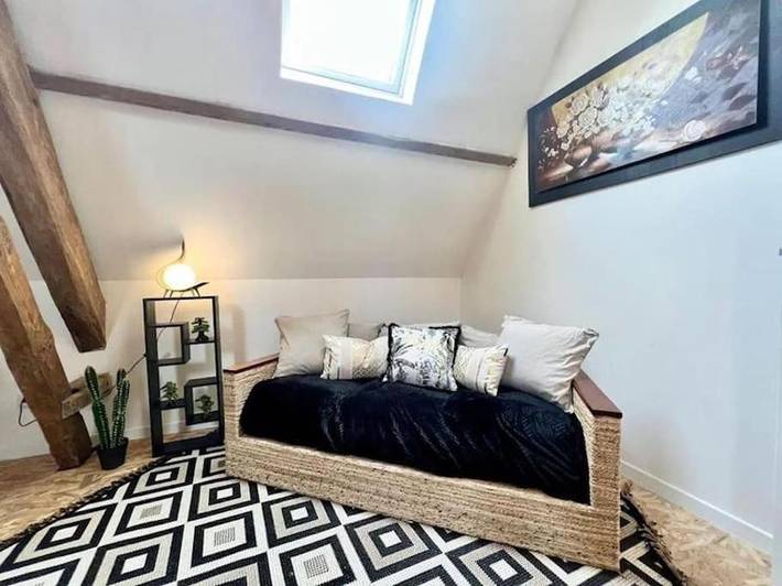 Location de vacances pour 4 personnes, avec jardin ainsi que sauna et jacuzzi dans Caffiers - 4