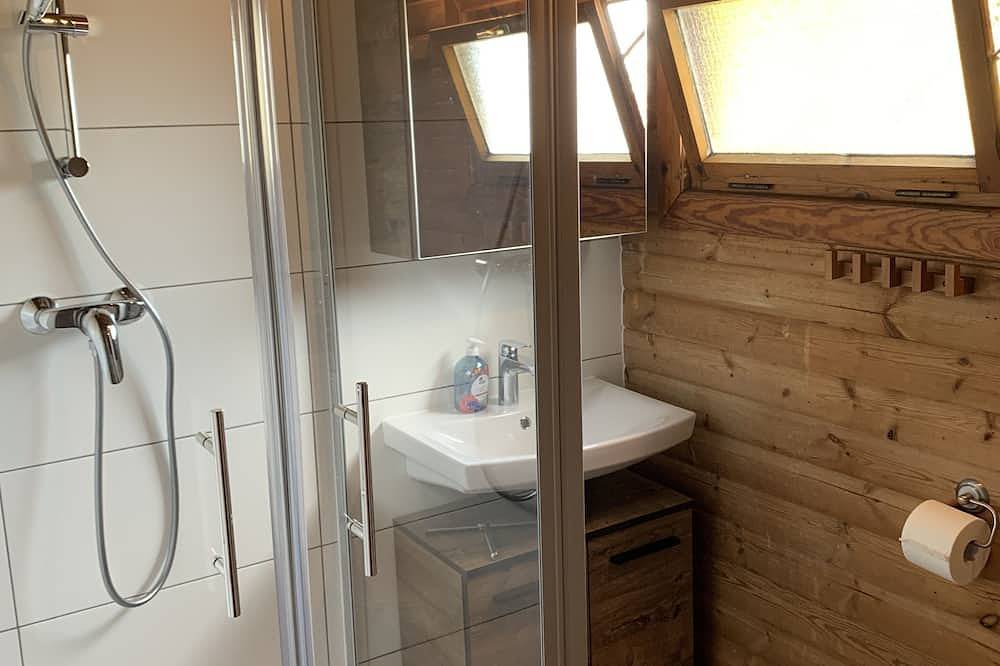 Gemütliches Holzblockhaus im Naturpark Reinhardswald - Weserbergland nähe Kassel in Reinhardshagen, Hessisches Bergland