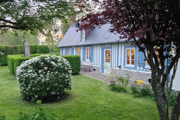 Gîte pour 6 personnes, avec jardin à Saint-Riquier-ès-Plains
