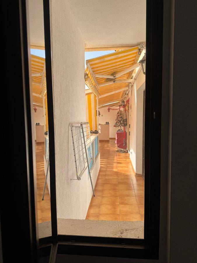 Maison d’hôte pour 2 personnes, avec piscine et terrasse à Arona - 3