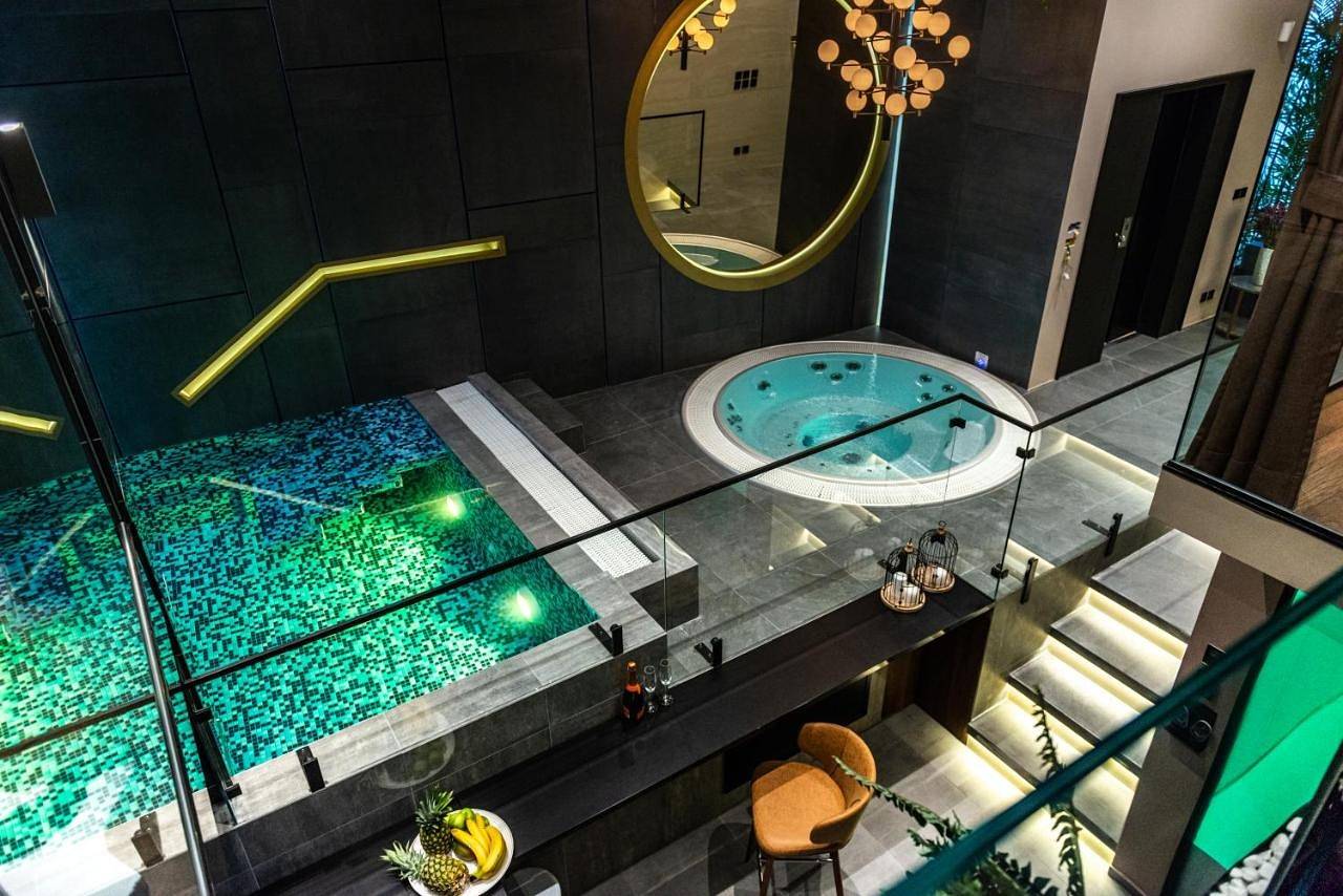 Ganze Wohnung, Two-Bedroom Apartment with Private Pool & Spa in Belgrad, Belgrad und Umgebung