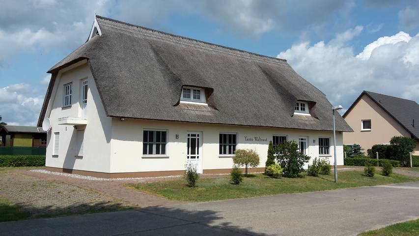 Ferienhaus für 4 Personen, mit Terrasse und Garten in Garz - 2