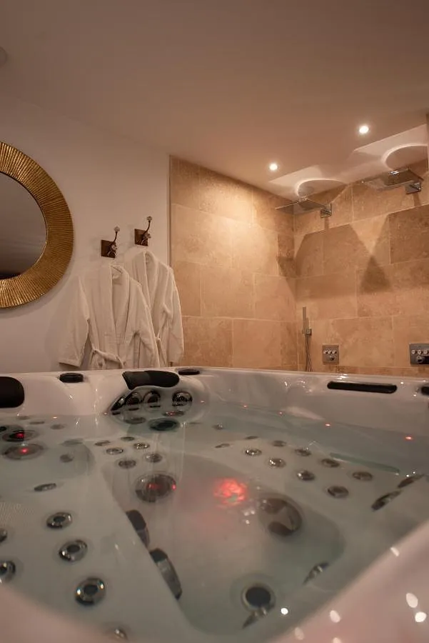 Casa de vacaciones para 2 personas, con terraza además de jacuzzi y sauna - 1