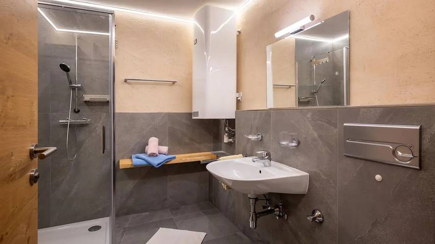Gîte pour 2 personnes, avec Balcon à St. Johann in Tirol - 2