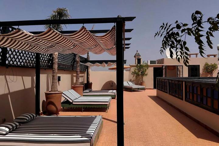 Chambre d’hôte pour 3 personnes, avec piscine et terrasse - 1