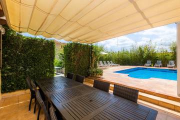 Villa in Playa del Port de Pollença, Pollença für 8 