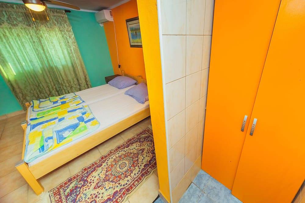 Ganze Wohnung, Apartments Lilic 5 / Erdgeschosswohnung in Ulcinj, Opština Ulcinj
