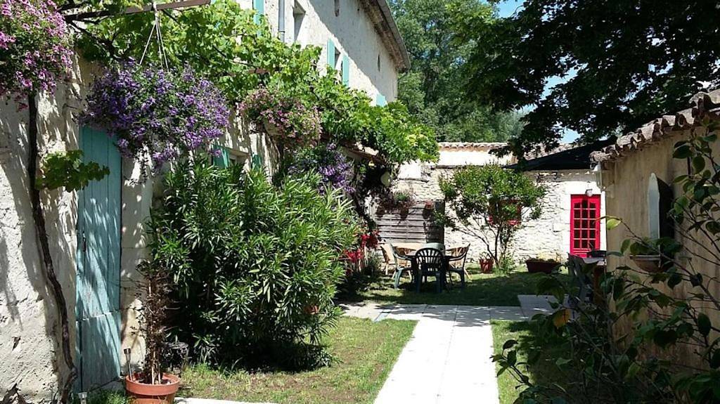 Quadruple Room with Garden View in Solliès-Toucas, Côte méditerranéenne (France)