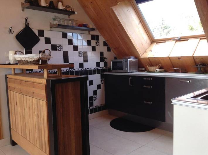 Gîte pour 4 personnes, avec balcon et vue à Quettehou - 3