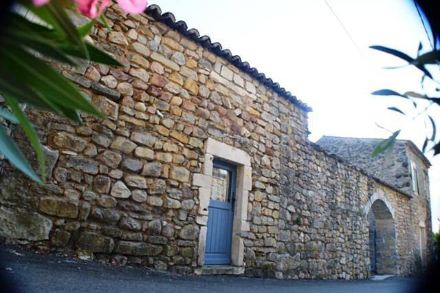 Appartement de vacances pour 4 personnes, avec piscine et terrasse