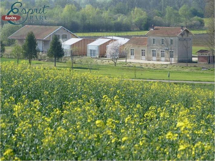 Location de vacances pour 20 personnes, avec terrasse dans Leuglay