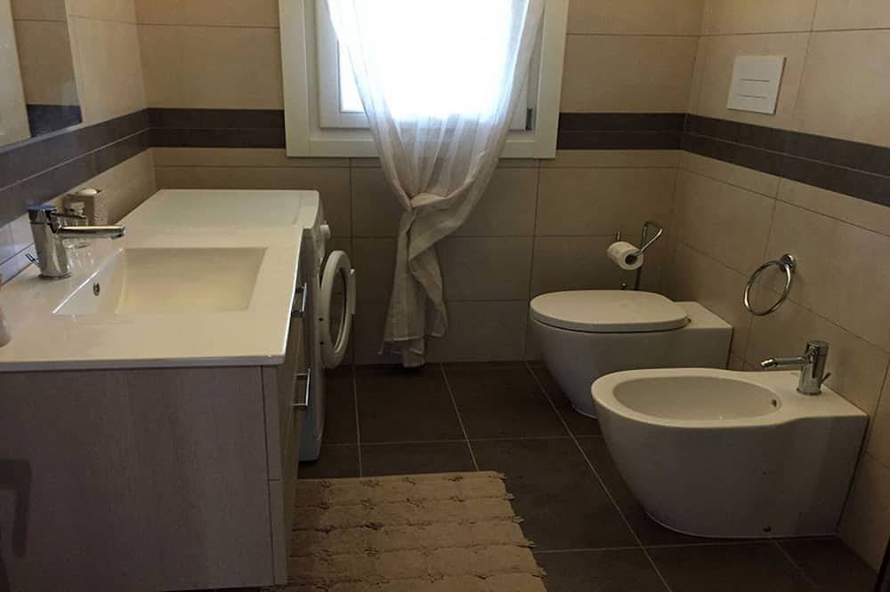 Entire apartment, Apartment With Garden In Residence With Pool in Porto Pino Beach, Porto Pino