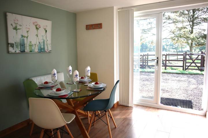 Casa rural para 4 personas con jardín in Toft, Cheshire Este